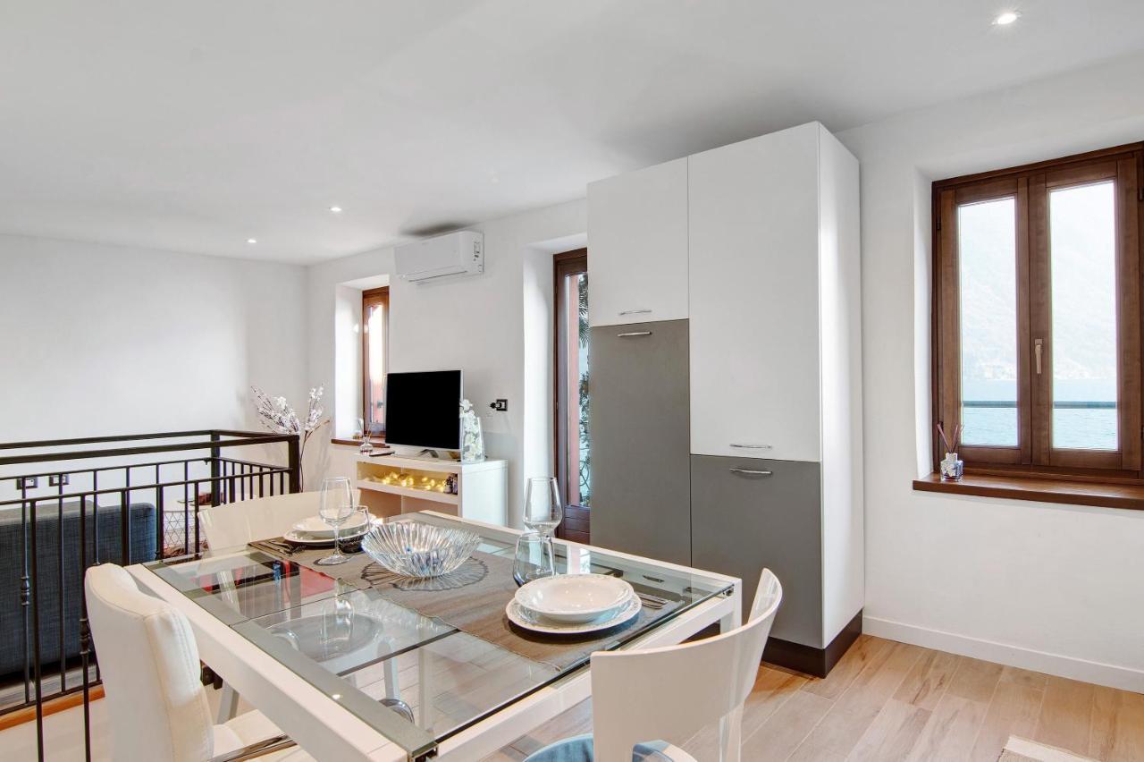 Fogazzaro Lake View Apartment Oria  Luaran gambar