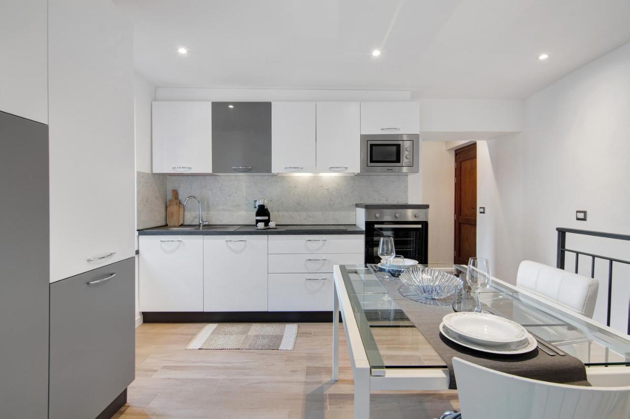 Fogazzaro Lake View Apartment Oria  Luaran gambar